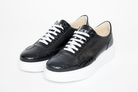 Luce sneakers