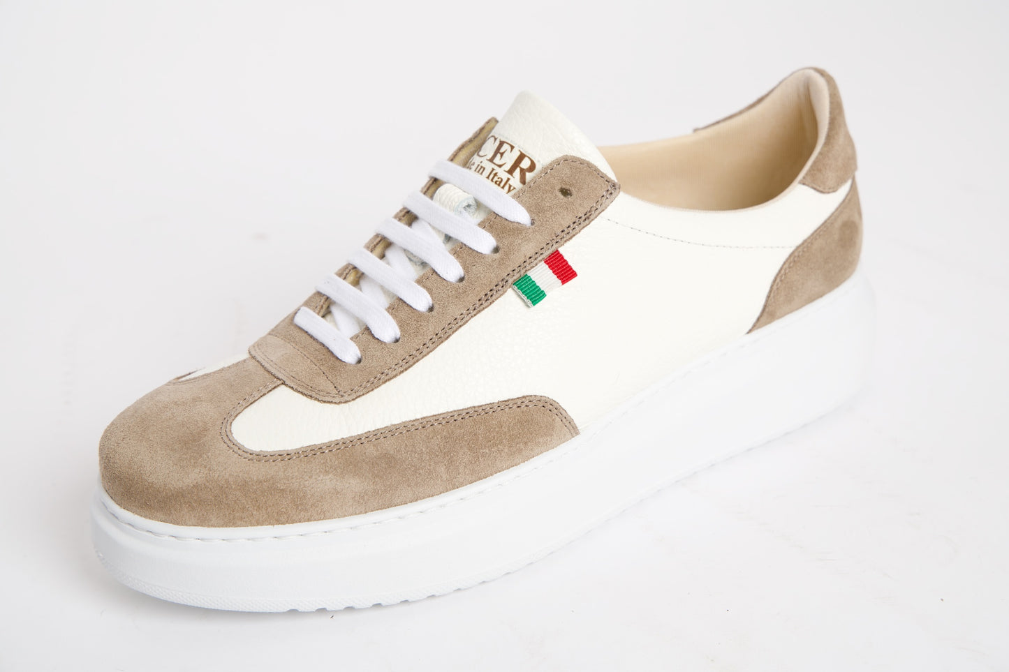 Luce sneakers